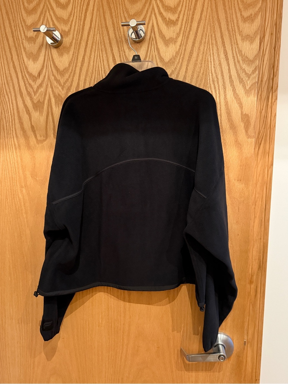 Fabletics Fleece - size large - Picture 3 of 3